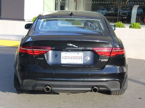Used 2020 Jaguar XE S RWD image 7