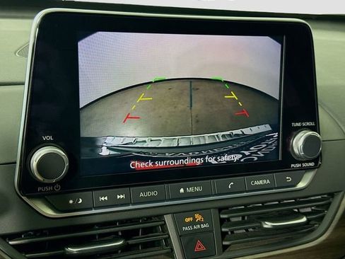 Used 2023 Nissan Altima 2.5 SV image 13