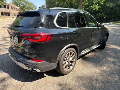 Used 2023 BMW X5 xDrive40i AWD/4WD image 4