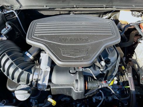 Used 2025 Cadillac XT6 Sport AWD/4WD image 33