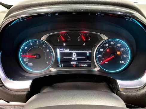 Used 2019 Chevrolet Traverse LT FWD image 25