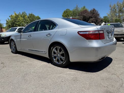 Used 2008 Lexus LS 460 RWD image 8