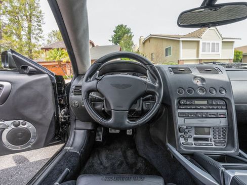 Used 2005 Aston Martin Vanquish S RWD image 27