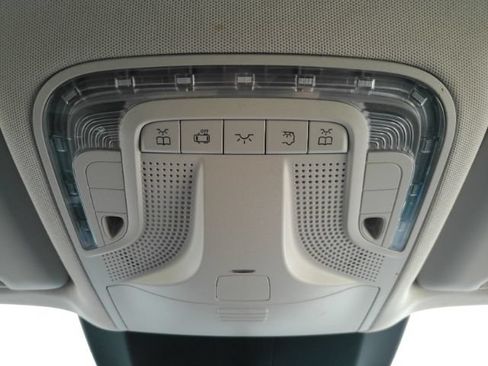 Used 2023 Mercedes-Benz Metris Passenger image 47