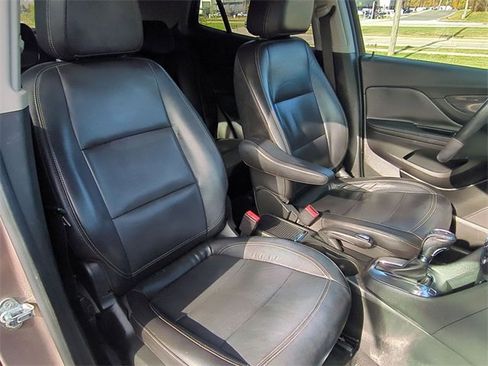 Used 2014 Buick Encore Leather image 27