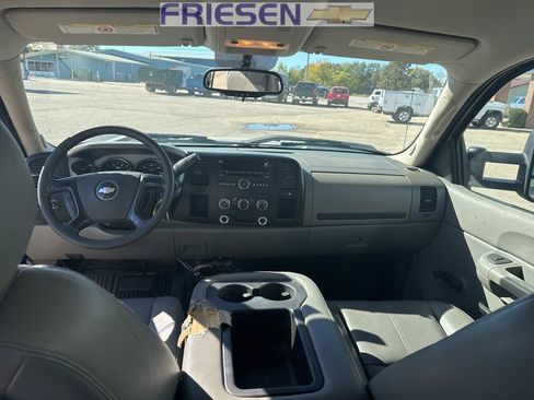 Used 2008 Chevrolet Silverado 3500 W/T image 19