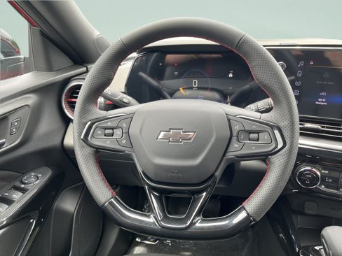 New 2026 Chevrolet Trax RS w/ Driver Confidence Package FWD image 24