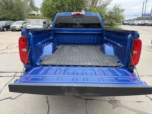 Used 2019 Chevrolet Colorado Z71 AWD/4WD image 8