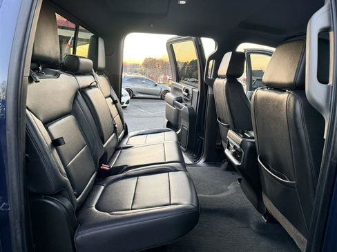 Used 2021 Chevrolet Silverado 2500 LTZ w/ LTZ Plus Package image 19