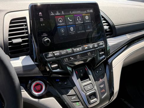 Used 2023 Honda Odyssey Elite image 23