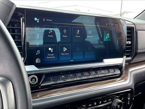 Used 2023 Chevrolet Silverado 1500 LT image 19