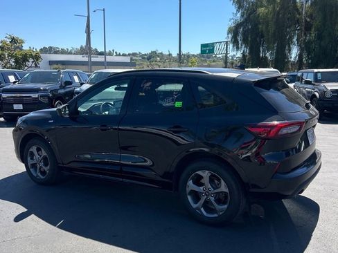 Used 2024 Ford Escape ST-Line image 7