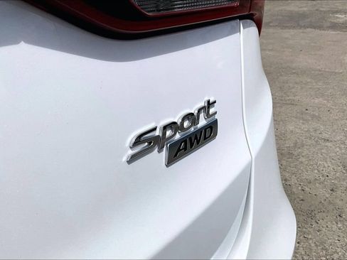 Used 2017 Hyundai Santa Fe Sport AWD/4WD image 11