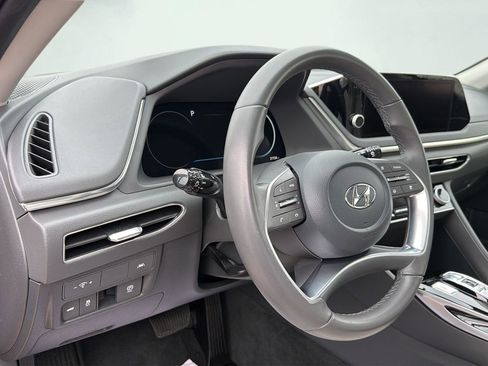 Used 2023 Hyundai Sonata SEL w/ Convenience Package FWD image 11