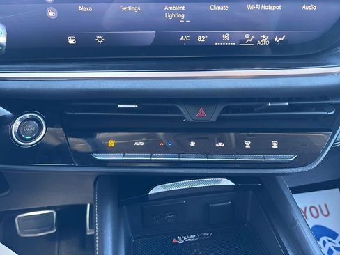 Used 2025 Buick Envision Sport Touring image 32