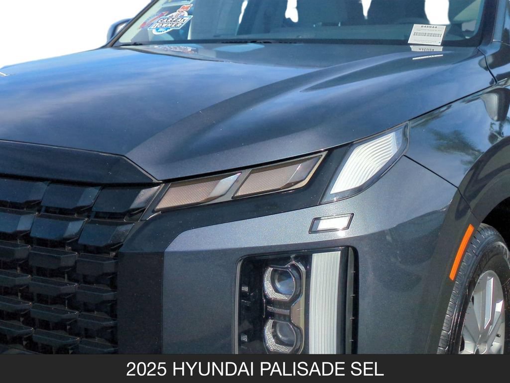 Used 2025 Hyundai Palisade SEL FWD image 10