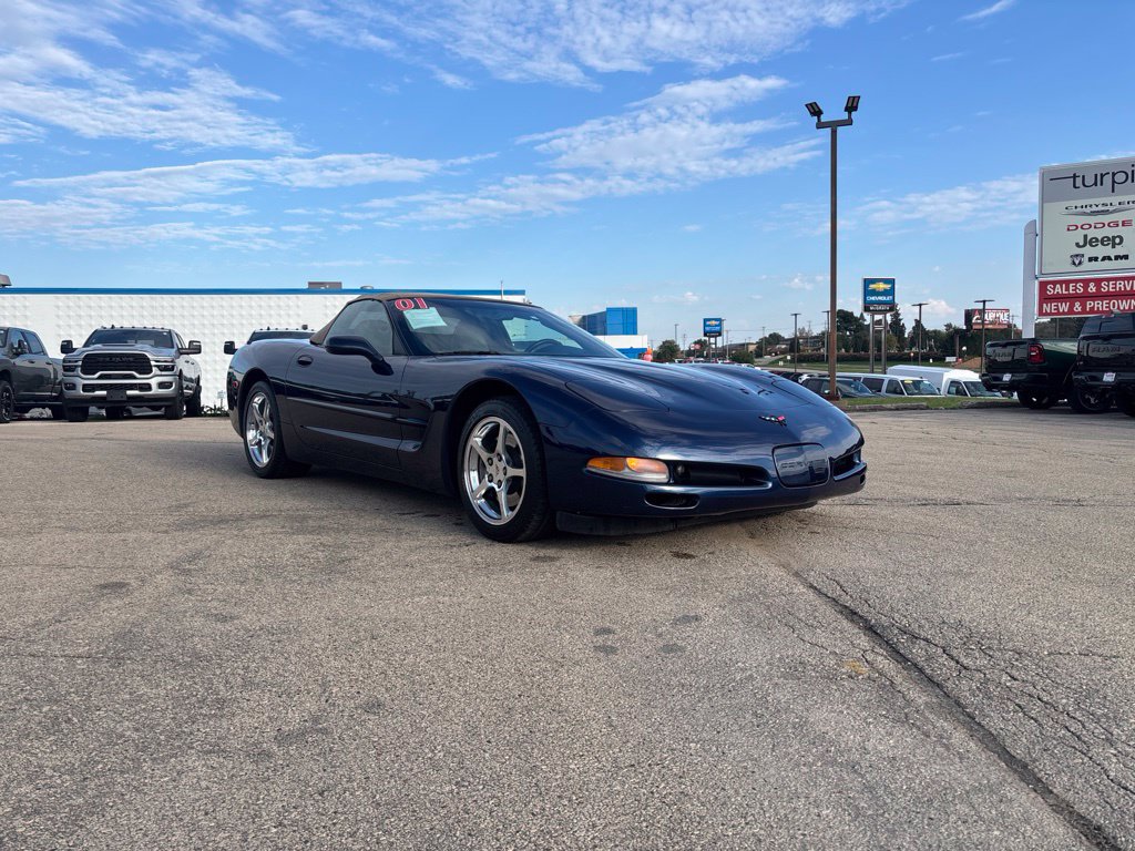 Used 2001 Chevrolet Corvette Convertible w/ Preferred Equipment Group2 RWD image 7