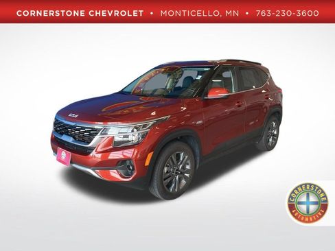 Used 2023 Kia Seltos S w/ Navigation Package AWD/4WD image 1