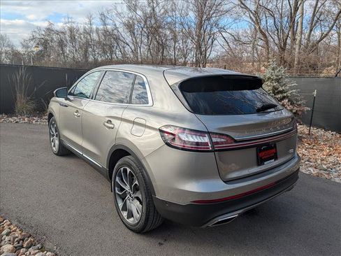 Used 2023 Lincoln Nautilus Reserve w/ Equipment Group 201A image 3