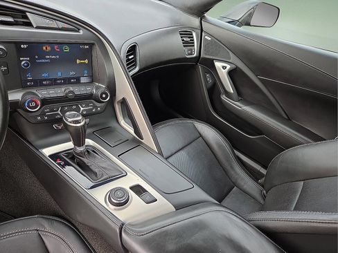 Used 2015 Chevrolet Corvette Stingray Convertible w/ 3LT Preferred Equipment Group image 11