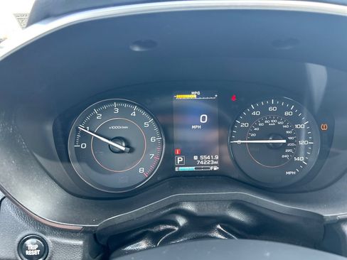 Used 2018 Subaru Crosstrek 2.0i Premium AWD/4WD image 22