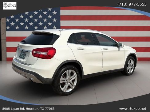 Used 2017 Mercedes-Benz GLA 250 w/ Premium Package image 9