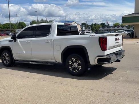 Used 2019 GMC Sierra 1500 SLE w/ SLE Value Package AWD/4WD image 6