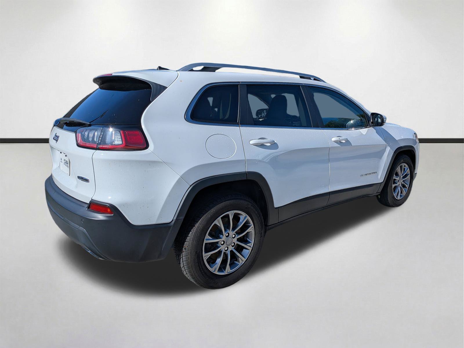 Used 2021 Jeep Cherokee Latitude Lux w/ Comfort/Convenience Group FWD image 4
