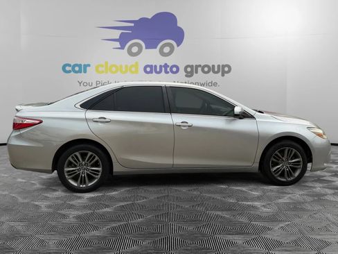 Used 2016 Toyota Camry SE FWD image 7
