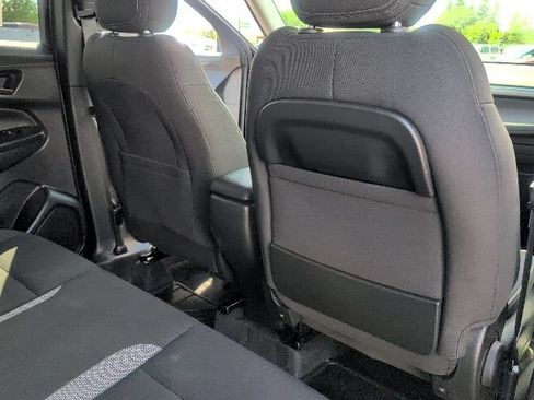 Used 2025 Chevrolet TrailBlazer LT w/ LT Cold Weather Package FWD image 40