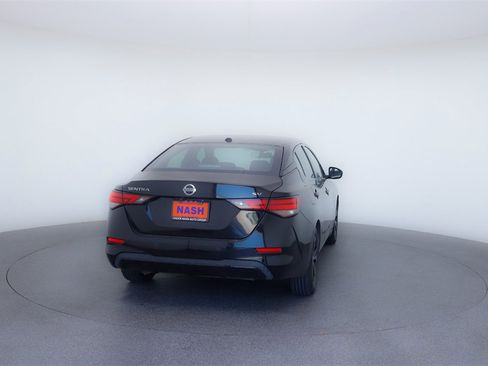 Used 2023 Nissan Sentra SV image 6