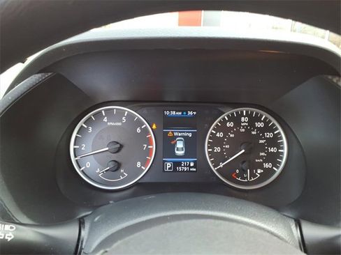 Certified 2024 Nissan Sentra S image 9