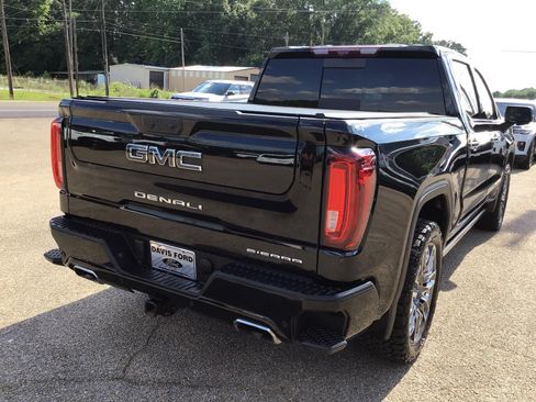 Used 2024 GMC Sierra 1500 Denali Ultimate AWD/4WD image 11