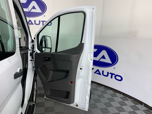Used 2025 Ford Transit 250 Low Roof w/ Exterior Upgrade Package RWD image 32