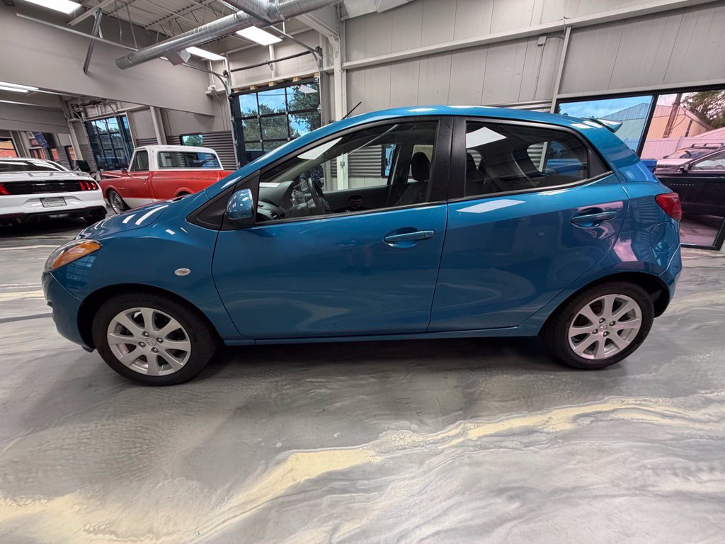 Used 2011 MAZDA MAZDA2 Touring FWD image 30