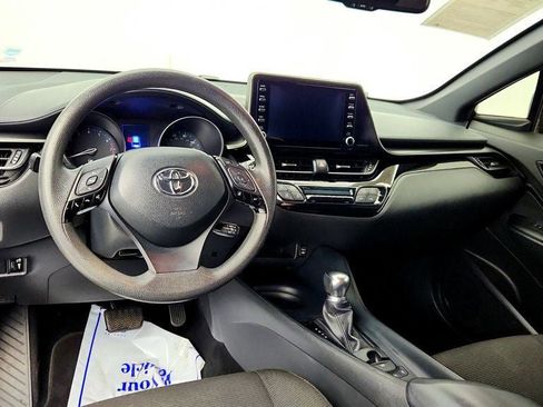 Used 2019 Toyota C-HR LE image 12