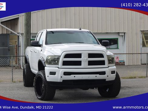 Used 2018 RAM 2500 SLT AWD/4WD image 1