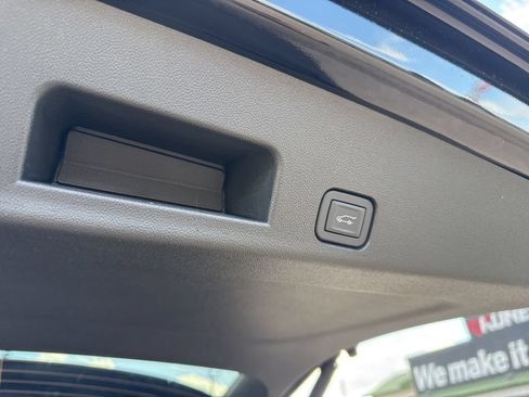 New 2026 GMC Acadia Elevation w/ Black Edition AWD/4WD image 15