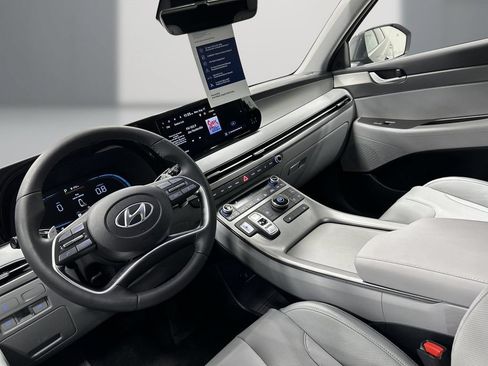 Certified 2024 Hyundai Palisade SEL FWD image 14