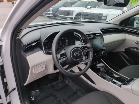 Used 2022 Hyundai Tucson SEL FWD image 15