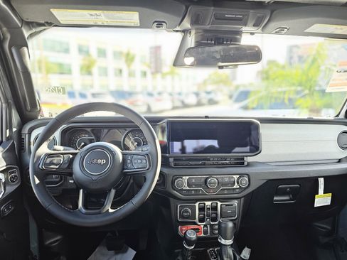 New 2026 Jeep Gladiator Willys image 25