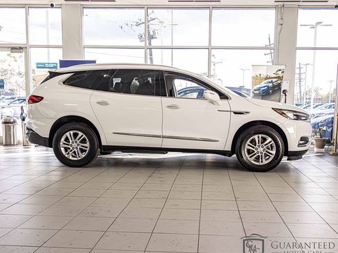 Used 2019 Buick Enclave Preferred image 10