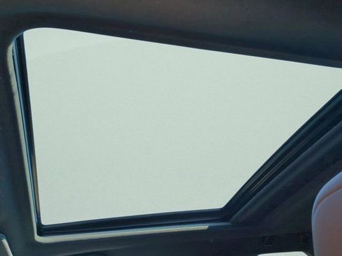 Used 2025 Subaru Forester Touring w/ Protection Package image 16