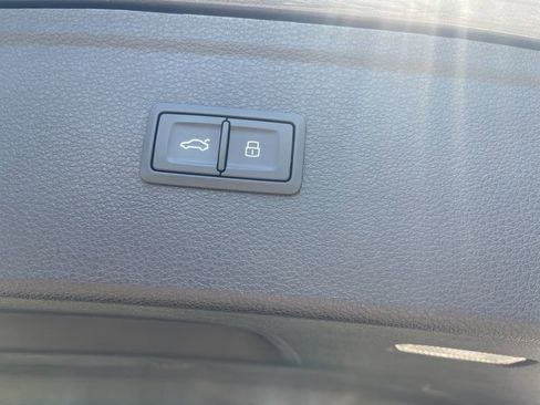 Used 2023 Audi Q5 2.0T Premium Plus AWD/4WD image 10