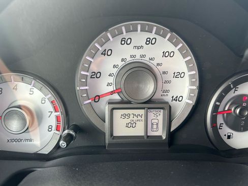 Used 2012 Honda Pilot EX-L image 17