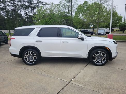 Used 2024 Hyundai Palisade Limited image 8