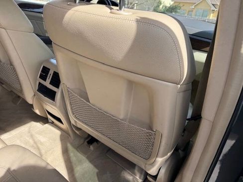 Used 2016 Mercedes-Benz GL 450 4MATIC image 23