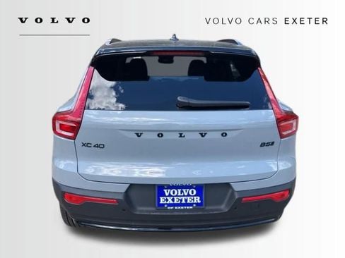 New 2026 Volvo XC40 B5 Ultra w/ Protection Package Premier AWD/4WD image 6