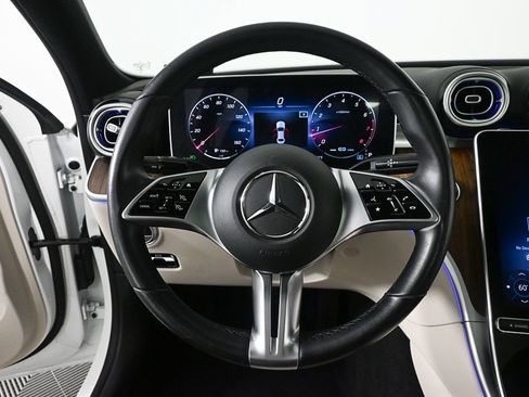 Certified 2022 Mercedes-Benz C 300 4MATIC Sedan image 2