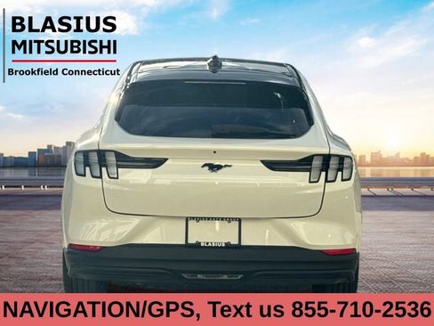 Used 2025 Ford Mustang Mach-E Premium image 6